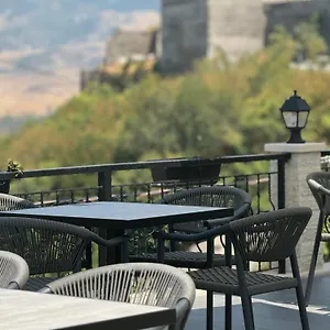 3* Отель Castle